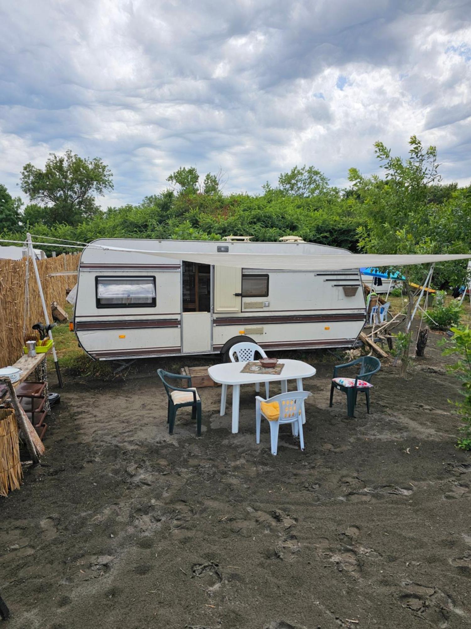 Beachfront Caravans TTchernomorets Extérieur photo
