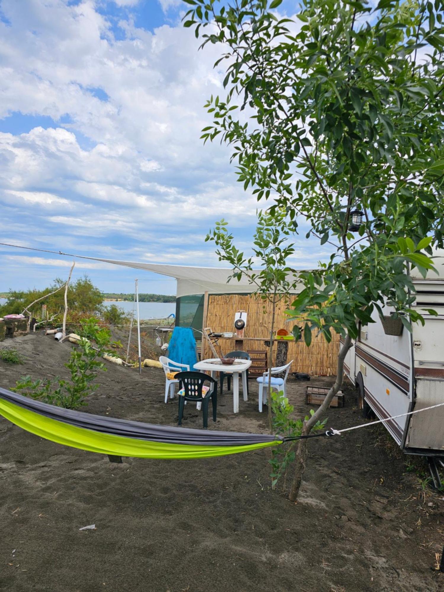 Beachfront Caravans TTchernomorets Extérieur photo