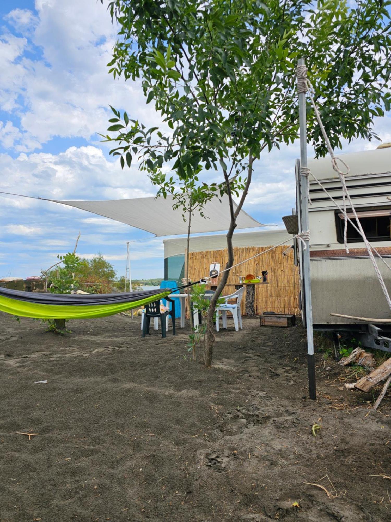 Beachfront Caravans TTchernomorets Extérieur photo